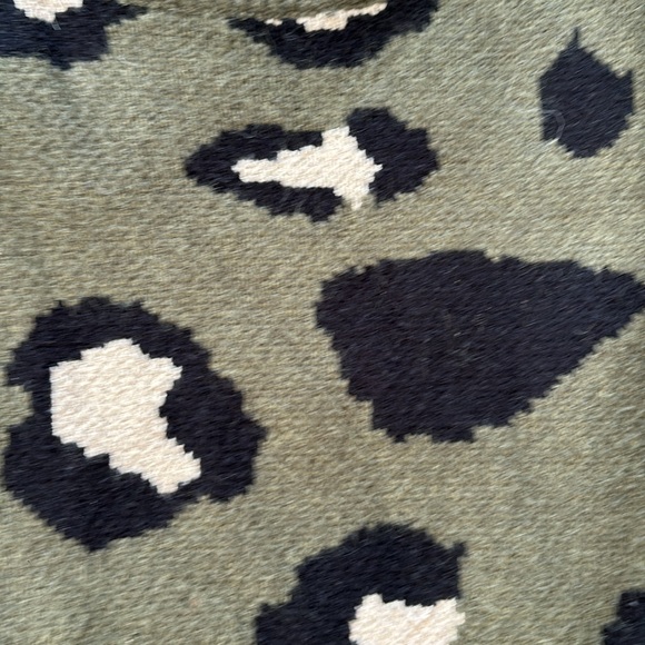 NWOT Lost in Lunar sweater size small/4 - Picture 6 of 8